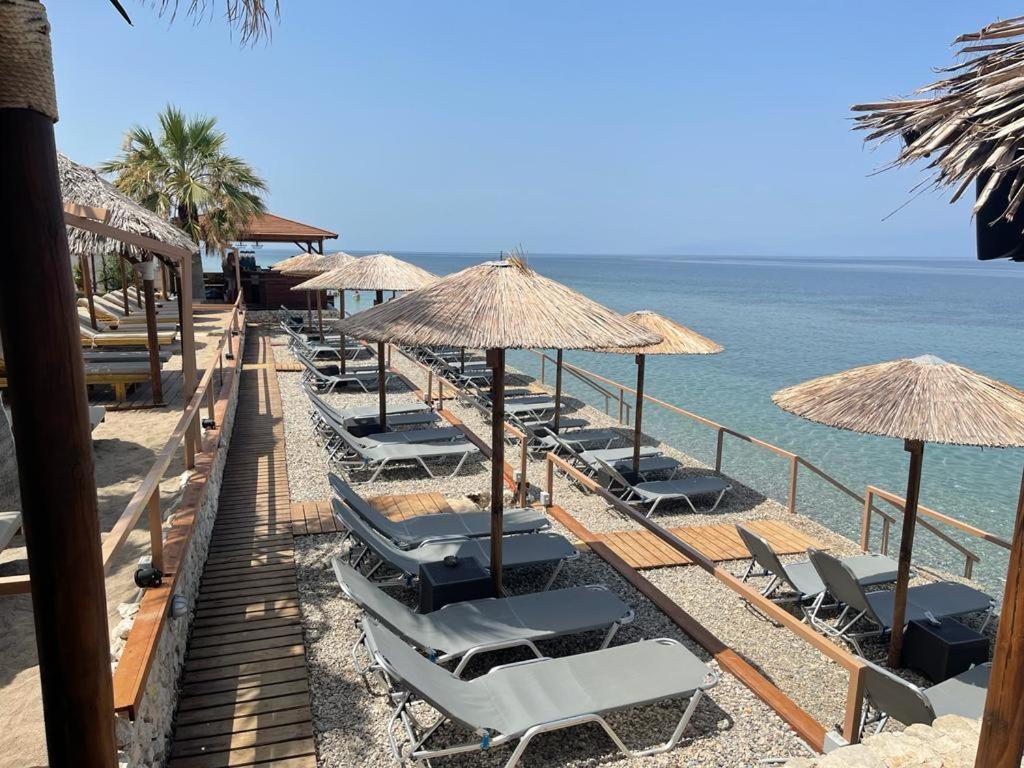 Aqua Mare Resort Melíssion Dış mekan fotoğraf