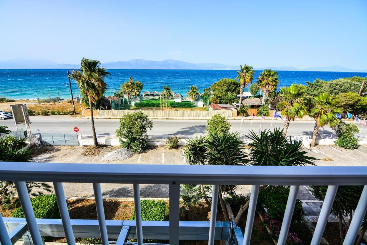 Aqua Mare Resort Melíssion Dış mekan fotoğraf